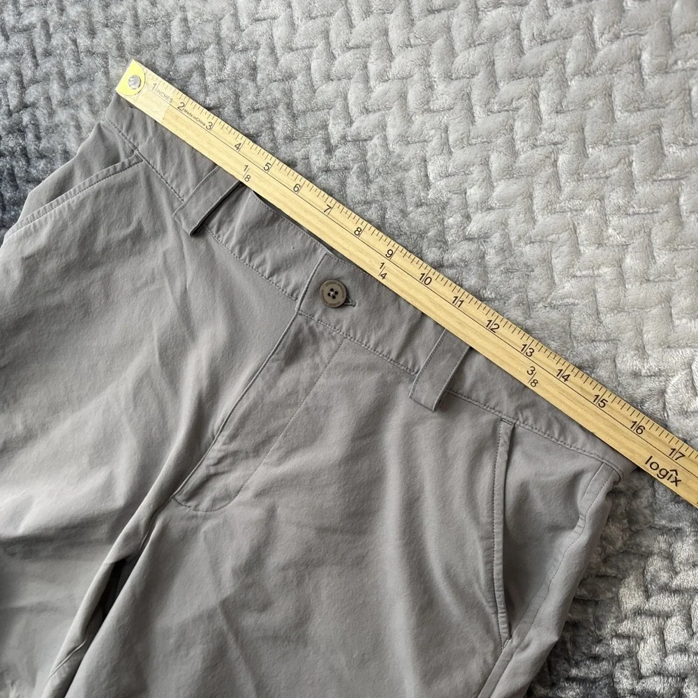 Under Armour Golf Shorts Mens 32 Gray Chino Bermuda Performance Stretch